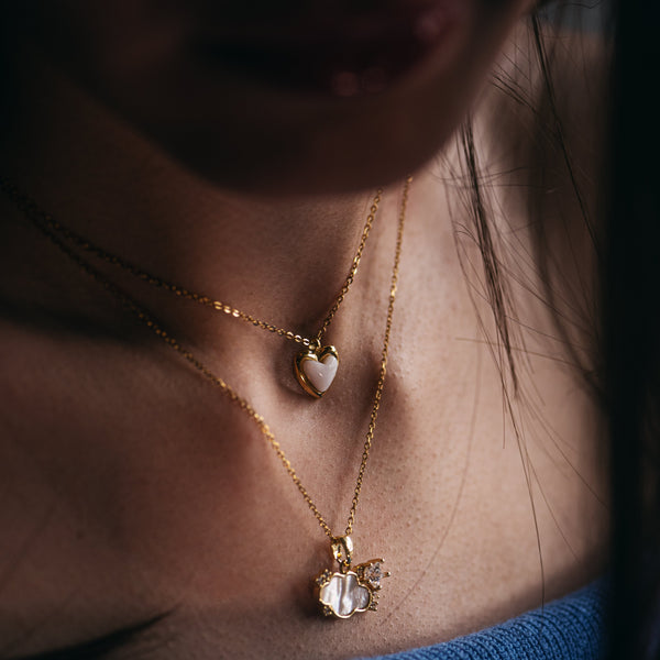 Delicate Heart Necklace (Gold)