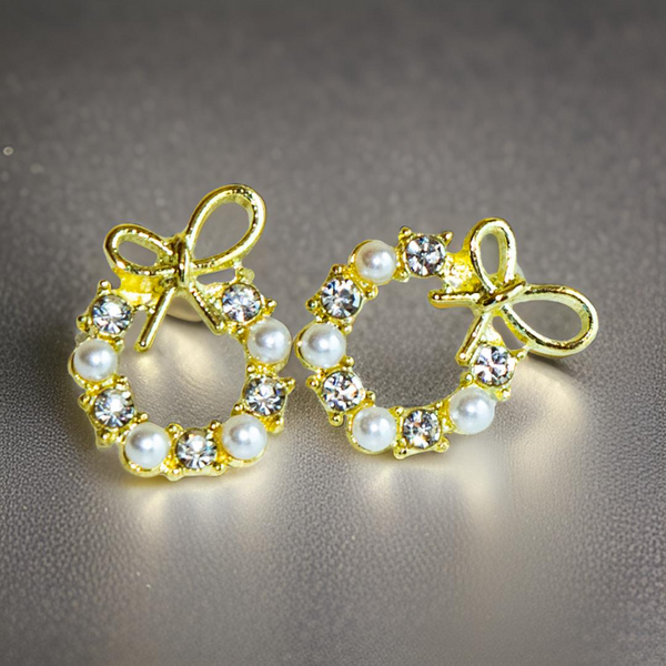Round Crystal Wreath Bow Stud